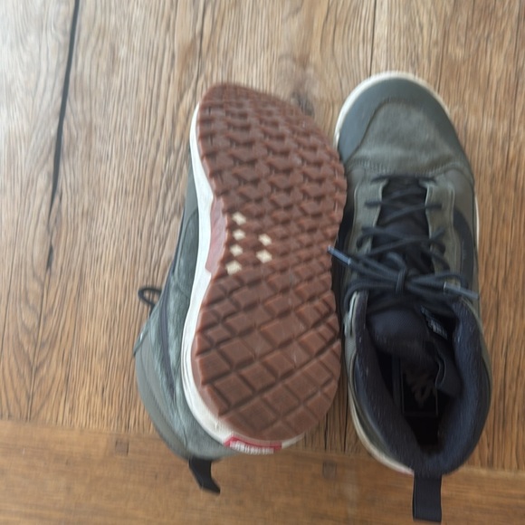 VANS ULTRA RANGE OUTDOOR HI TOPS - Picture 5 of 7